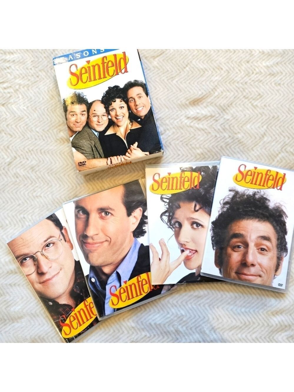💥4 for $25💥 Seinfeld DVD set - seasons 1 & 2